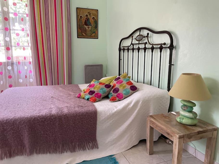 Le Strelitzia 2 Apartment Силаос Екстериор снимка